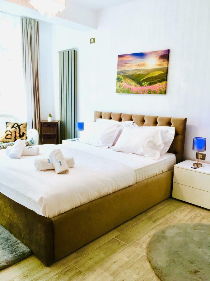 Antonia Alezzi Beach Resort 那沃达利 外观 照片